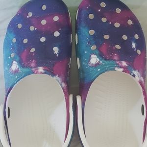 Crocs woman classic galaxy graphic